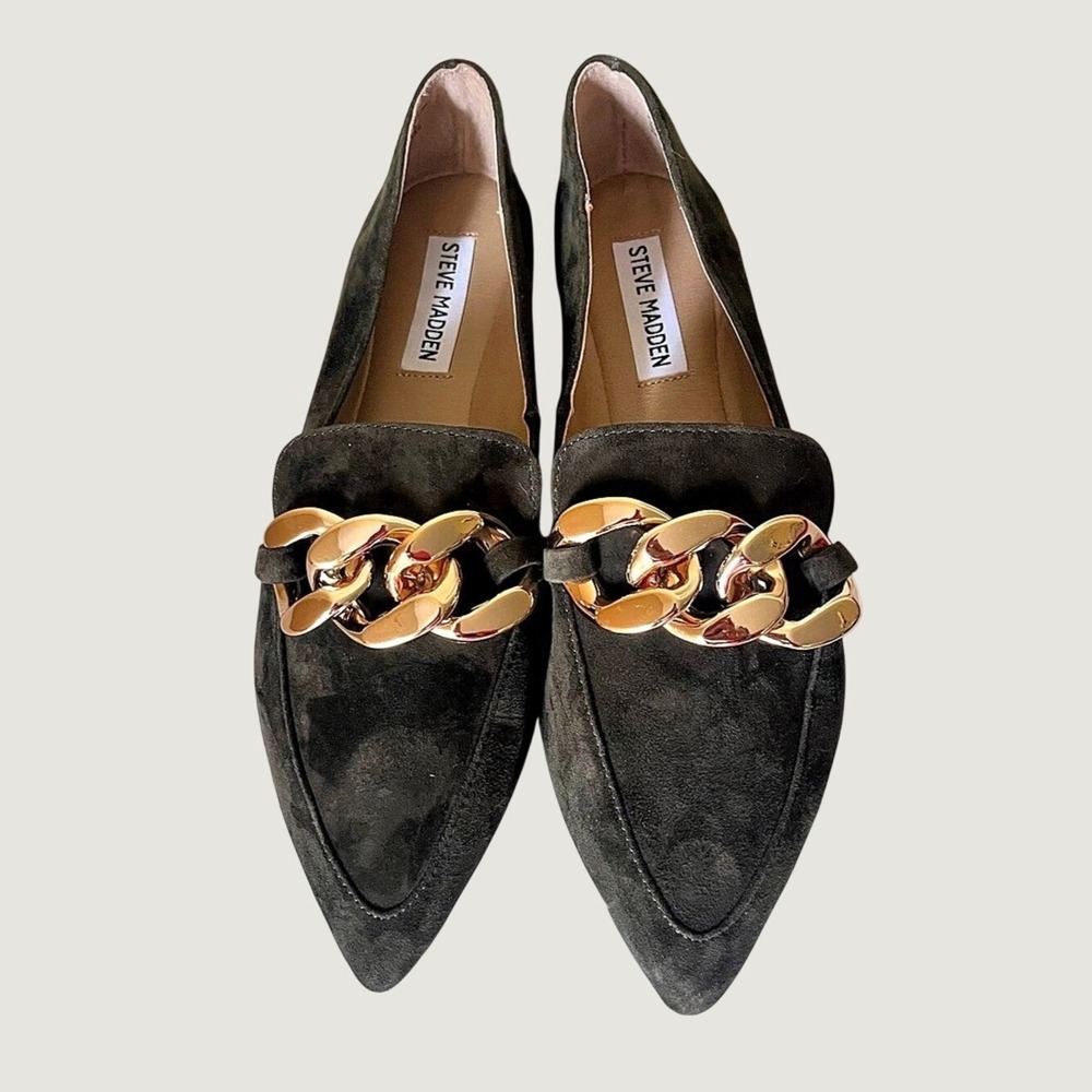 Steve Madden Famed Loafers 7.5 Olive Green Suede Gold Chain Pointed Toe Flats